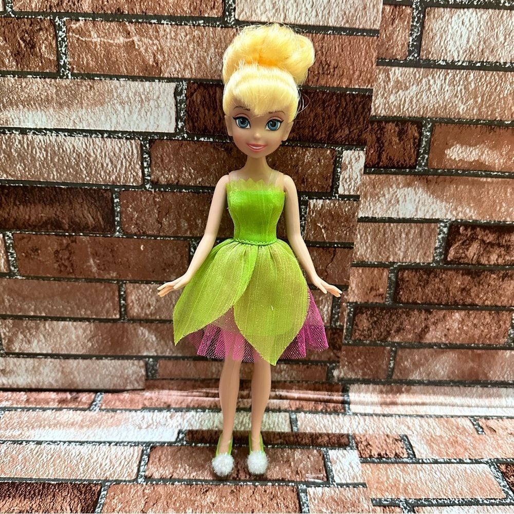 Disney /Jakks Pacific Tinkerbell doll 10”